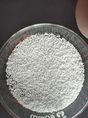 A forma da bola revestiu o butirato 70% do sódio para suínos e aves domésticas