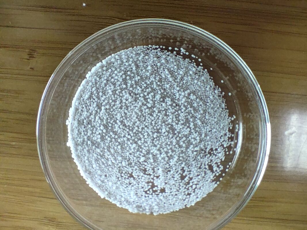 Butirato de sódio revestido em grânulos esféricos ISO 80% com vitamina E e caroteno para aves de capoeira